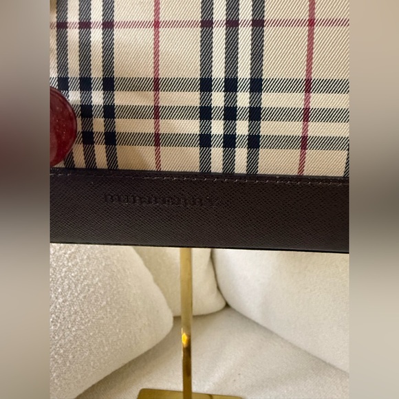 Burberry Nova Check Handbag/Tote ๐ - Picture 3 of 9